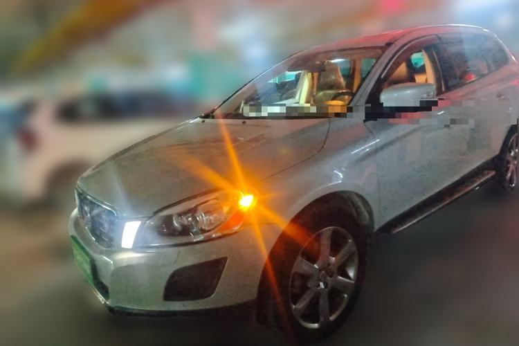 Used Volvo XC60 2012 T6 AWD Zhiya Edition Guazi used car, China used car export, Used car for sale, Used cars, Cheapest cars for sale