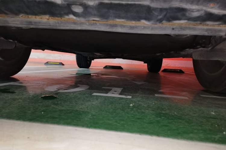 Used Volvo XC60 2012 T5 Zhiya Edition Chassis Front