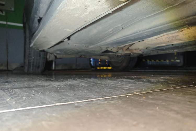 Used Volvo XC60 2012 T5 Comfort Edition Chassis Front Right