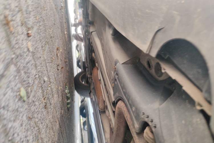 Used Volvo XC60 2012 T5 Zhiya Edition Chassis Rear Left