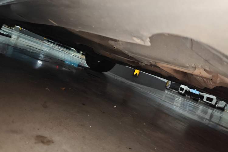 Used Volvo XC60 2012 T5 Comfort Edition Chassis Rear Left