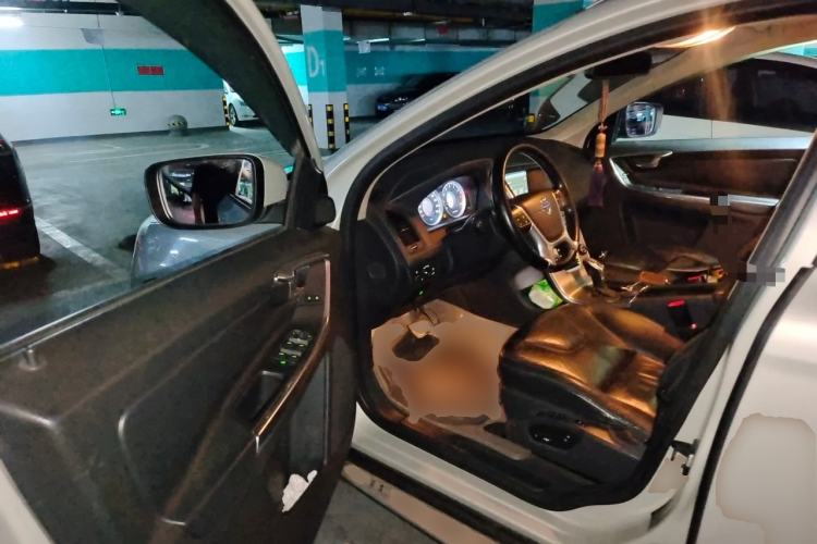 Used Volvo XC60 2012 T6 AWD Zhiya Edition Driver Seat