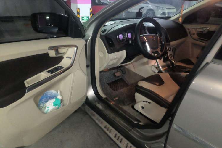 Used Volvo XC60 2012 T5 Comfort Edition Driver Seat