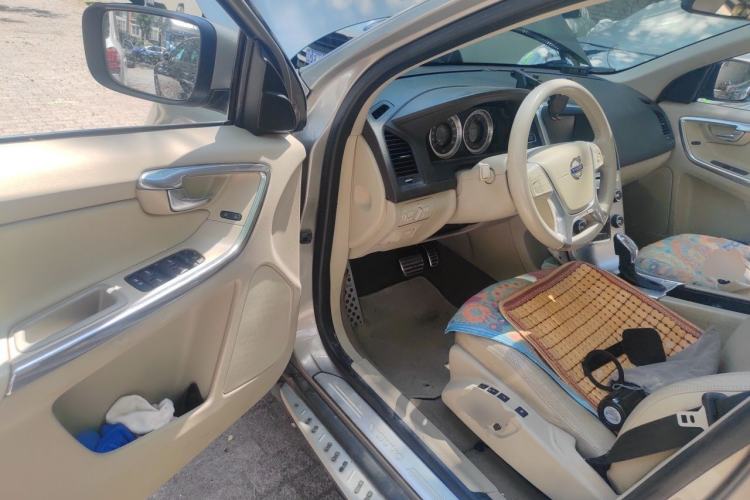 Used Volvo XC60 2012 T5 Zhiya Edition Driver Seat