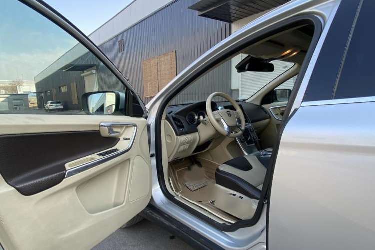 Used Volvo XC60 2012 T5 Comfort Edition Driver Seat