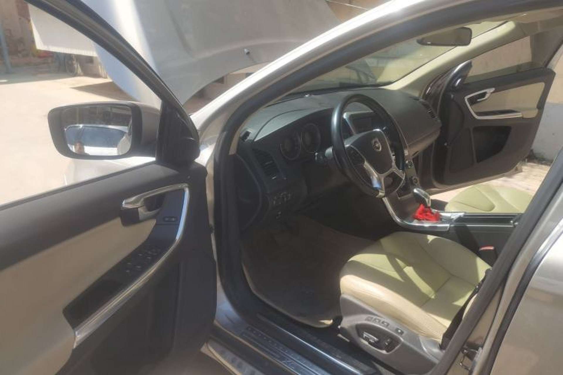 Used Volvo XC60 2012 T6 AWD Zhiya Edition Driver Seat