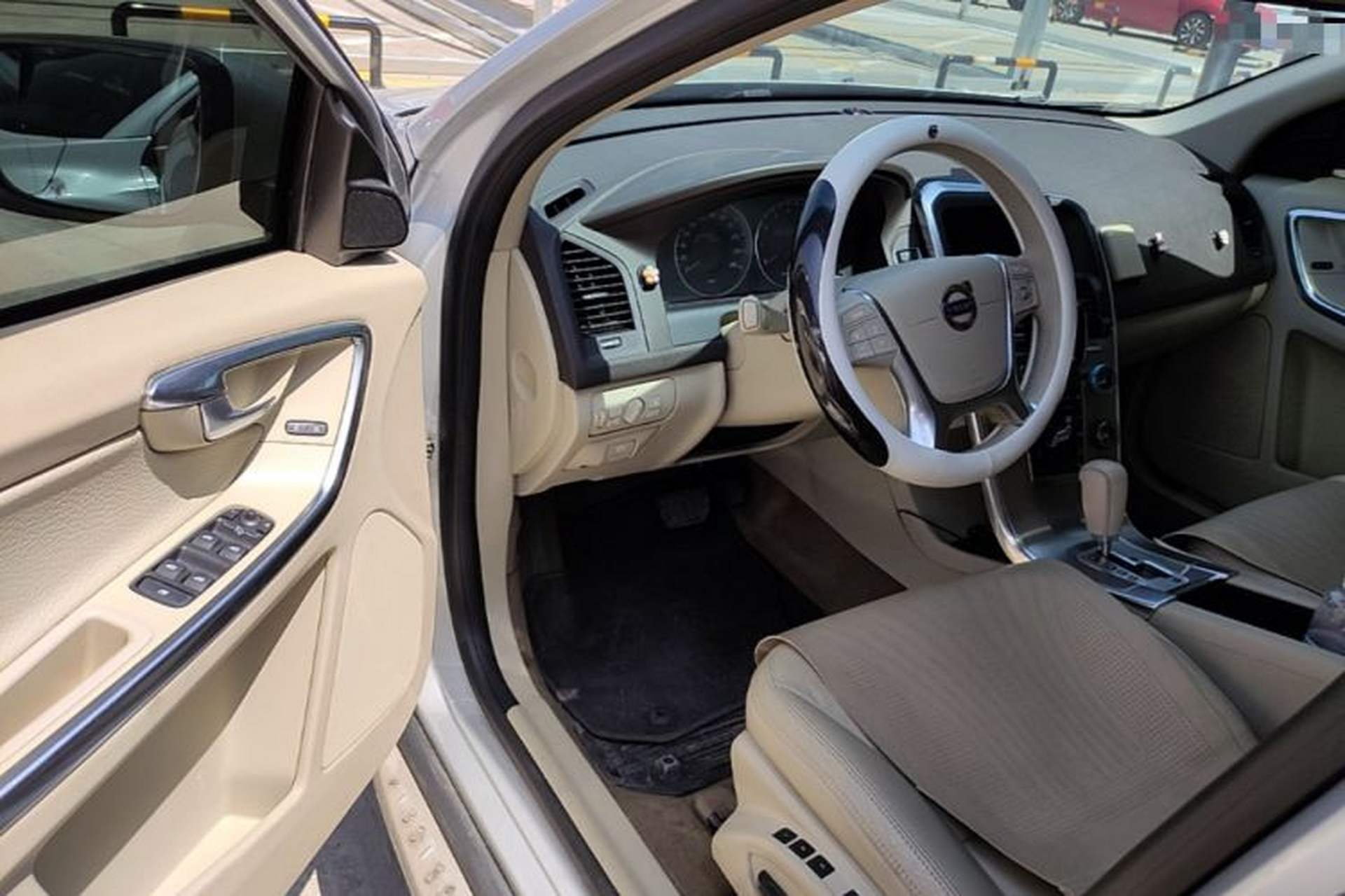 Used Volvo XC60 2012 T6 AWD Comfort Edition Driver Seat