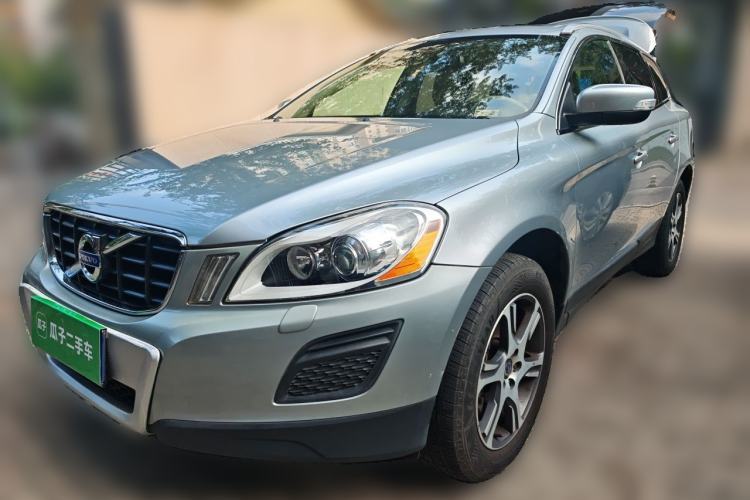 Used Volvo XC60 2012 T6 AWD Comfort Edition Guazi used car, China used car export, Used car for sale, Used cars, Cheapest cars for sale