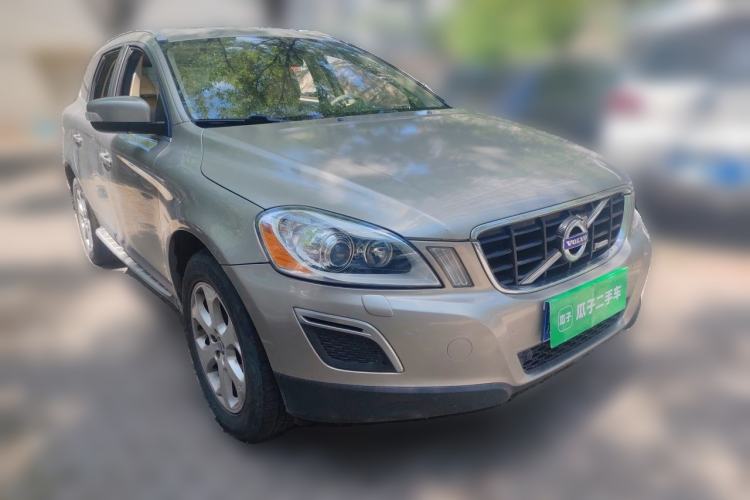 Used Volvo XC60 2012 T5 Zhiya Edition Front Right 45 Deg