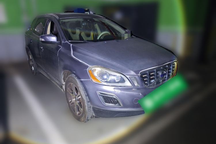 Used Volvo XC60 2012 T5 Comfort Edition Front Right 45 Deg