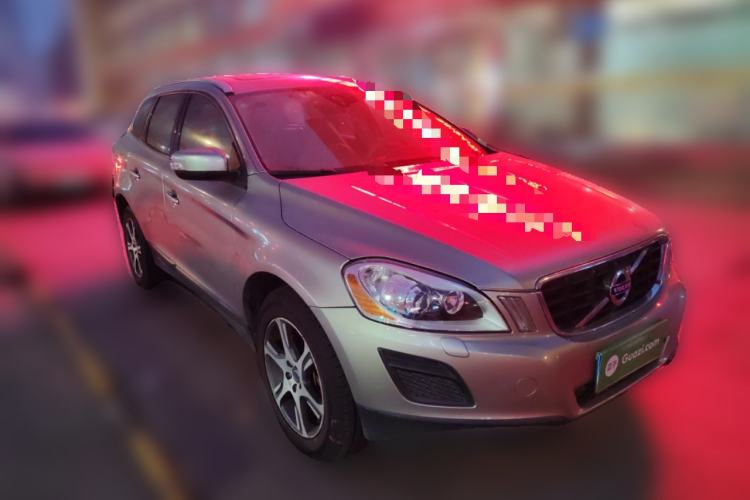 Used Volvo XC60 2012 T6 AWD Comfort Edition Front Right 45 Deg