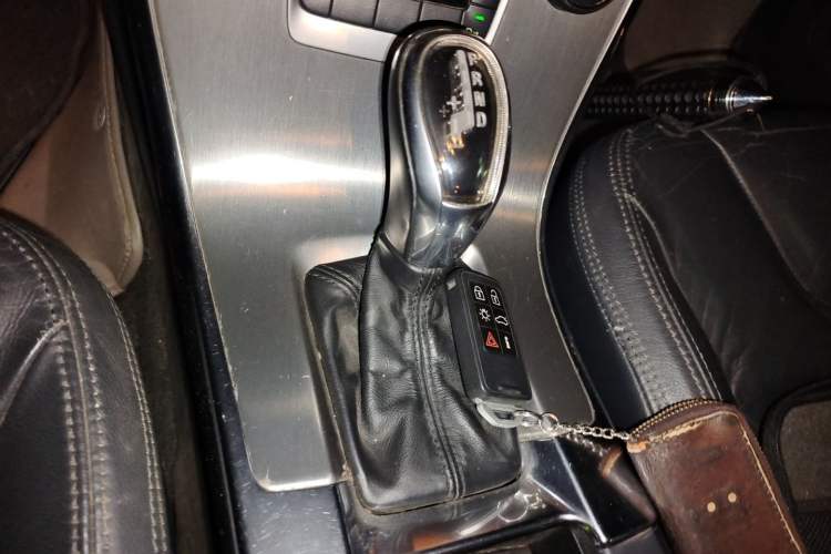 Used Volvo XC60 2012 T6 AWD Zhiya Edition Gear Lever