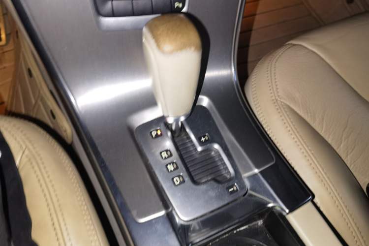 Used Volvo XC60 2012 T5 Zhiya Edition Gear Lever