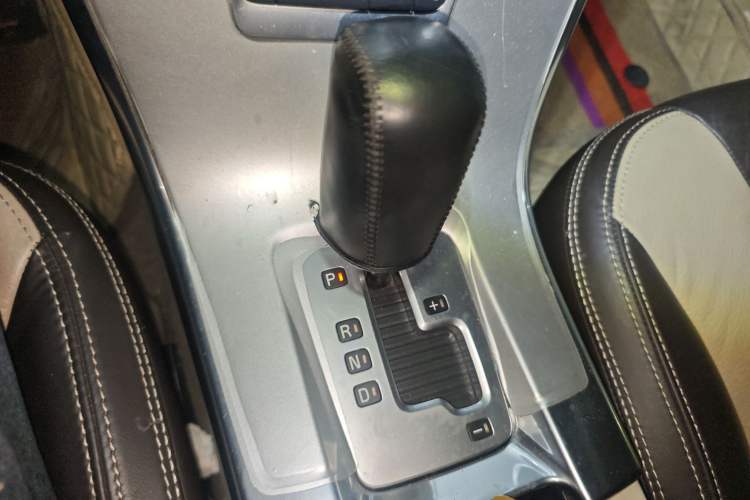 Used Volvo XC60 2012 T5 Comfort Edition Gear Lever