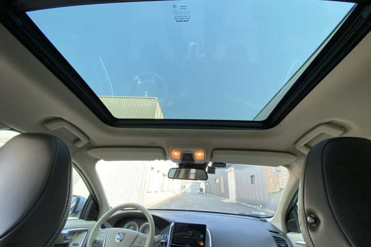 Used Volvo XC60 2012 T5 Comfort Edition Headliner