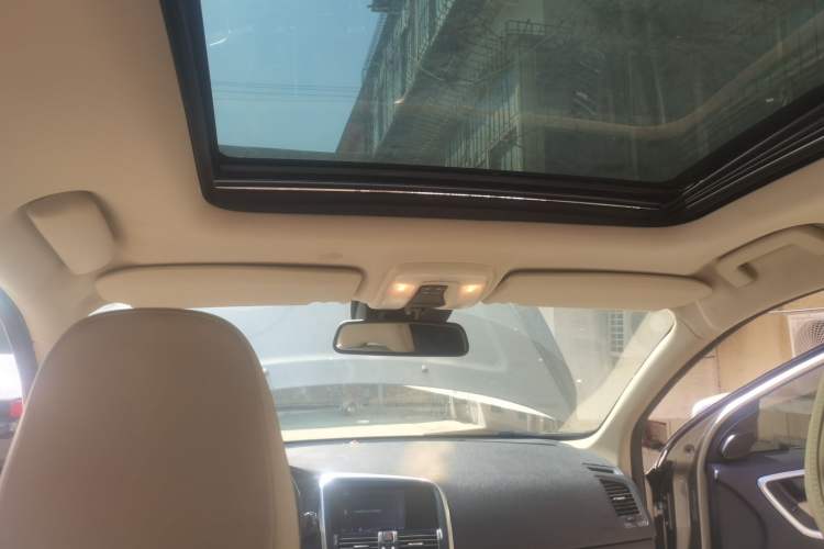Used Volvo XC60 2012 T6 AWD Zhiya Edition Headliner