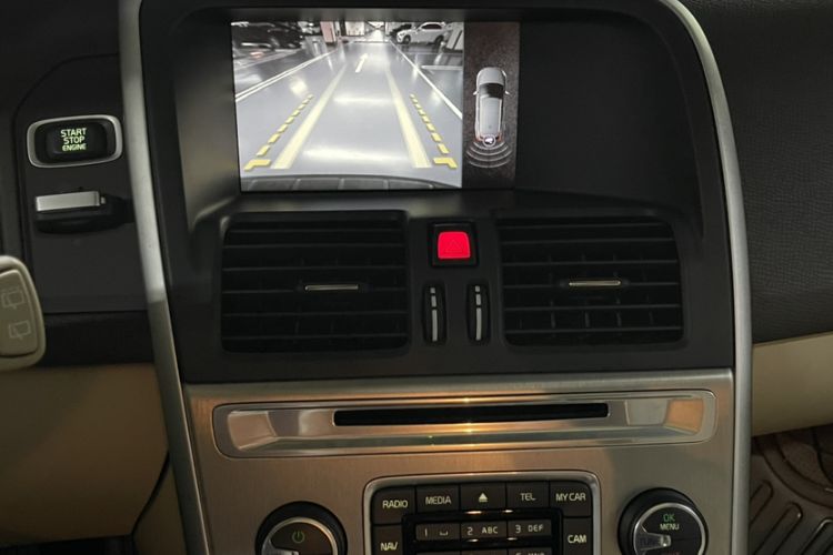 Used Volvo XC60 2012 T5 Zhiya Edition Interior 3