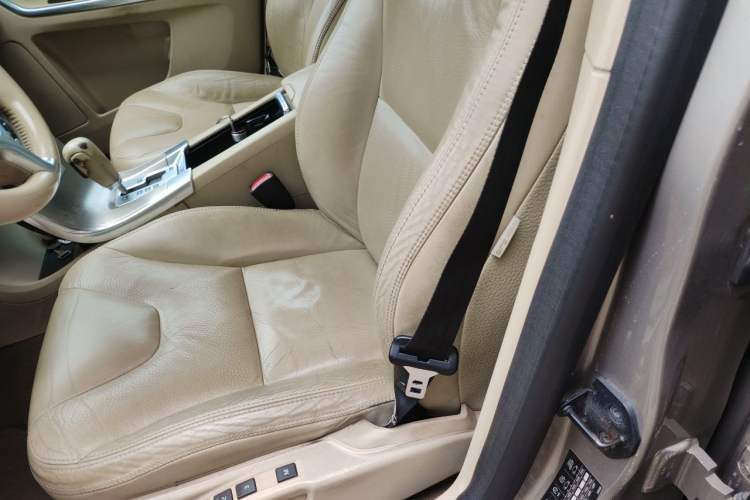 Used Volvo XC60 2012 T5 Comfort Edition Left Front Seat