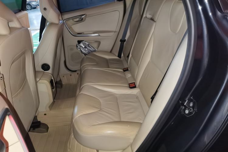 Used Volvo XC60 2012 T5 Zhiya Edition Left Rear Seat