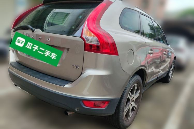 Used Volvo XC60 2012 T5 Comfort Edition Rear Right 45 Deg