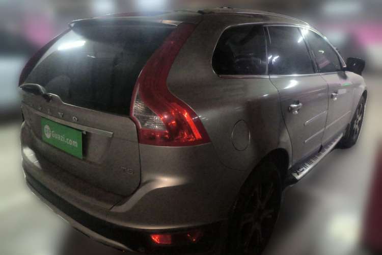 Used Volvo XC60 2012 T5 Comfort Edition Rear Right 45 Deg