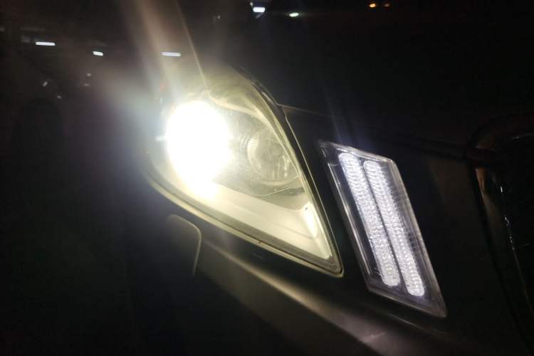 Used Volvo XC60 2012 T6 AWD Zhiya Edition Right Front Headlight