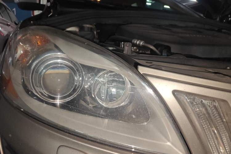 Used Volvo XC60 2012 T5 Comfort Edition Right Front Headlight