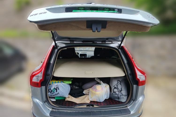 Used Volvo XC60 2012 T6 AWD Zhiya Edition Trunk