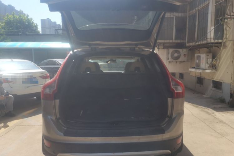 Used Volvo XC60 2012 T6 AWD Zhiya Edition Trunk