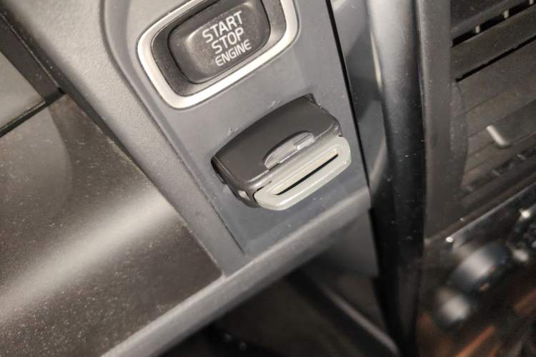 Used Volvo XC60 2012 T5 Zhiya Edition Vehicle Key