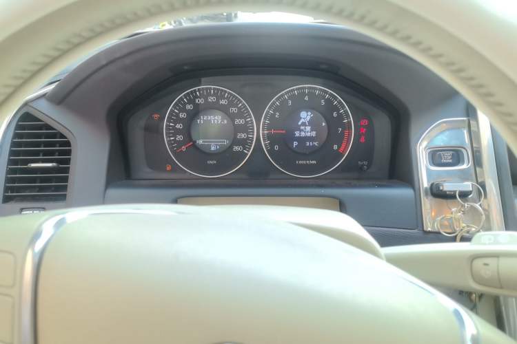 Used Volvo XC60 2012 T5 Comfort Edition Instrument Cluster