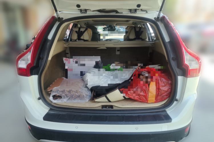 Used Volvo XC60 2012 T5 Comfort Edition Trunk