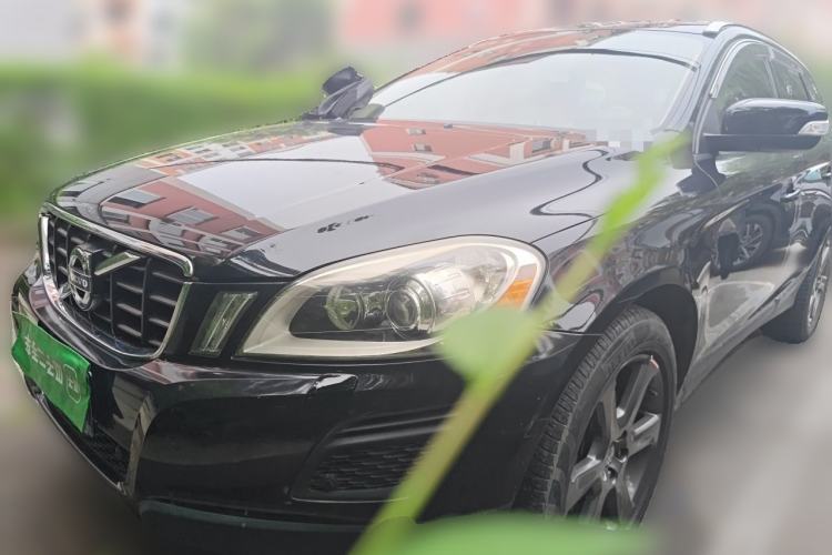 Used Volvo XC60 2013 T6 AWD Comfort Edition Guazi used car, China used car export, Used car for sale, Used cars, Cheapest cars for sale