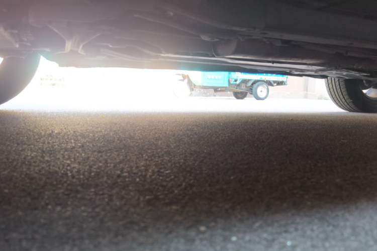 Used Volvo XC60 2013 T5 Comfort Edition Chassis Front Left