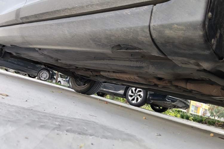 Used Volvo XC60 2013 T6 AWD Comfort Edition Chassis Front Right