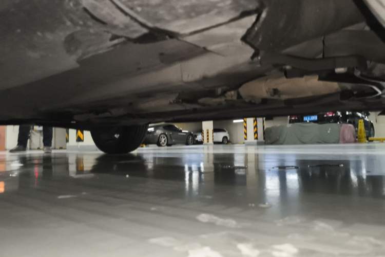 Used Volvo XC60 2013 T6 AWD Comfort Edition Chassis Front Right