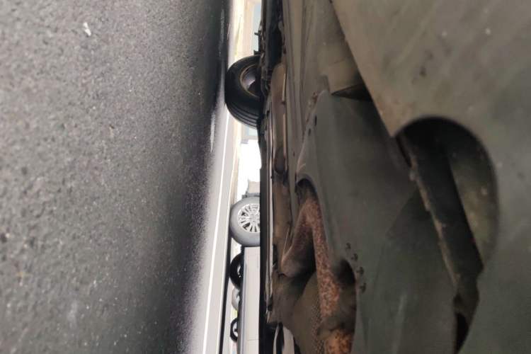 Used Volvo XC60 2013 T5 Zhiya Edition Chassis Rear Left