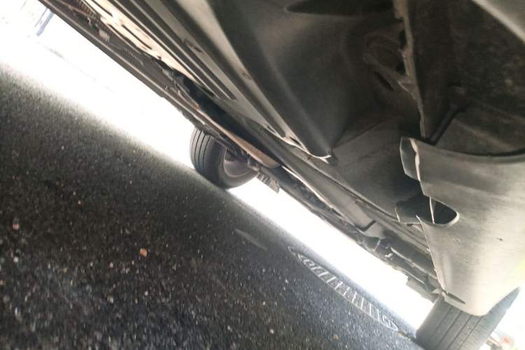 Used Volvo XC60 2013 T5 Comfort Edition Chassis Rear Right