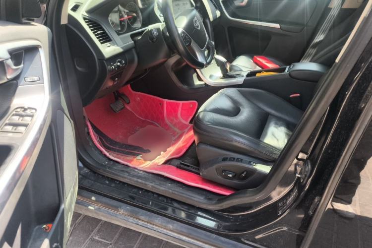 Used Volvo XC60 2013 T5 Comfort Edition Driver Seat