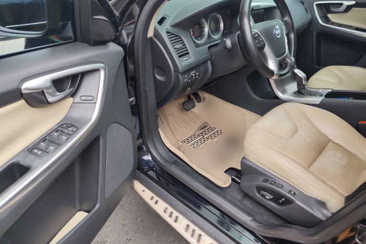 Used Volvo XC60 2013 T5 Zhiya Edition Driver Seat