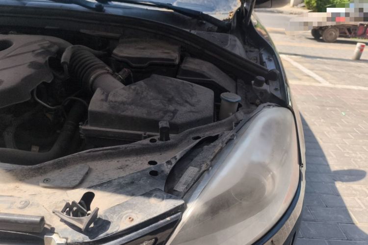 Used Volvo XC60 2013 T5 Comfort Edition Engine Bay Left