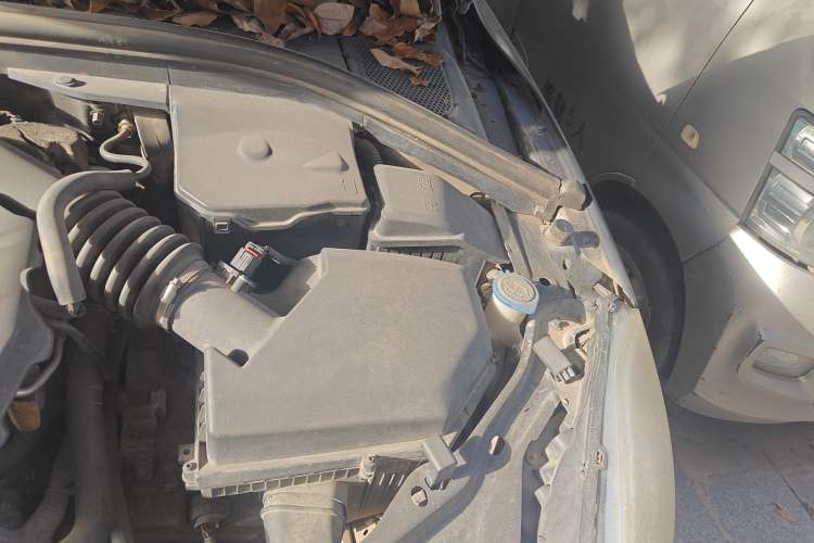 Used Volvo XC60 2013 T5 Zhiya Edition Engine Bay Left