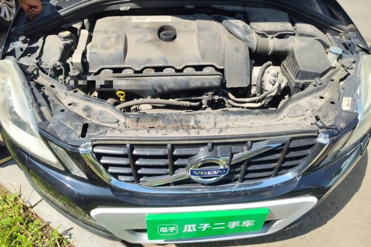 Used Volvo XC60 2013 T6 AWD Comfort Edition Engine Bay