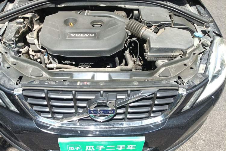 Used Volvo XC60 2013 T5 Comfort Edition Engine Bay