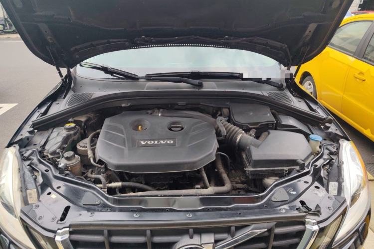 Used Volvo XC60 2013 T5 Zhiya Edition Engine Bay