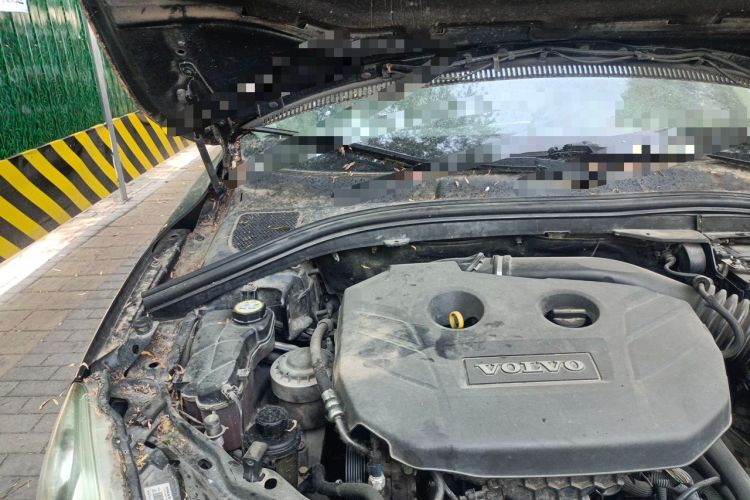 Used Volvo XC60 2013 T5 Prestige Edition Engine Bay Right