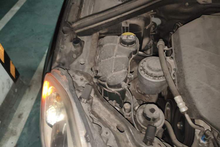 Used Volvo XC60 2013 T5 Zhiya Edition Engine Bay Right