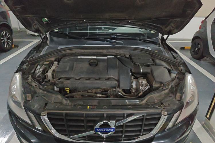 Used Volvo XC60 2013 T6 AWD Comfort Edition Engine Bay