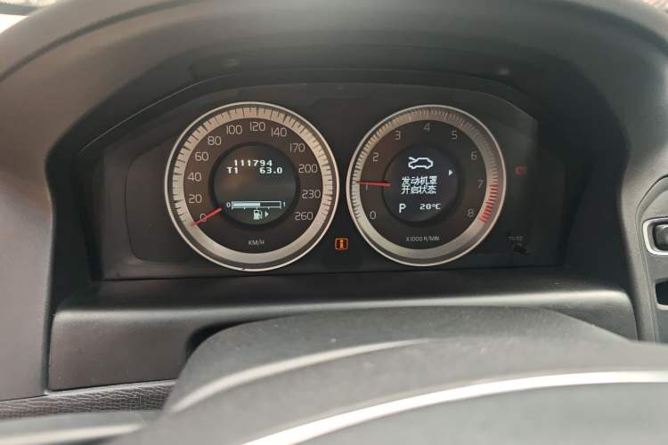 Used Volvo XC60 2013 T5 Zhiya Edition Instrument Cluster