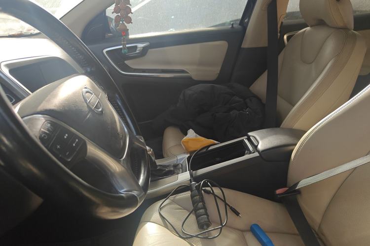 Used Volvo XC60 2013 T5 Zhiya Edition Left Front Seat